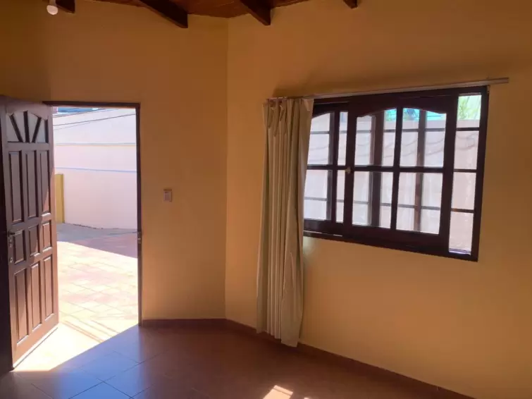 Cómoda y luminosa  casa 1 dormitorio